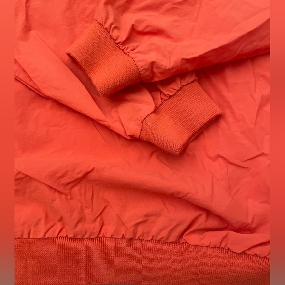Vintage IZOD gold pullover windbreaker Orange Large - Picture 7 of 9